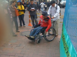 El espacio publico limita a la poblacion discapacitada